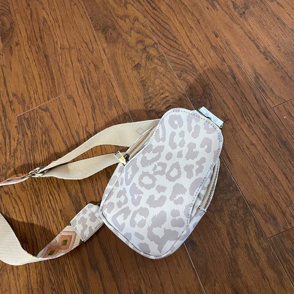 Cross body bag